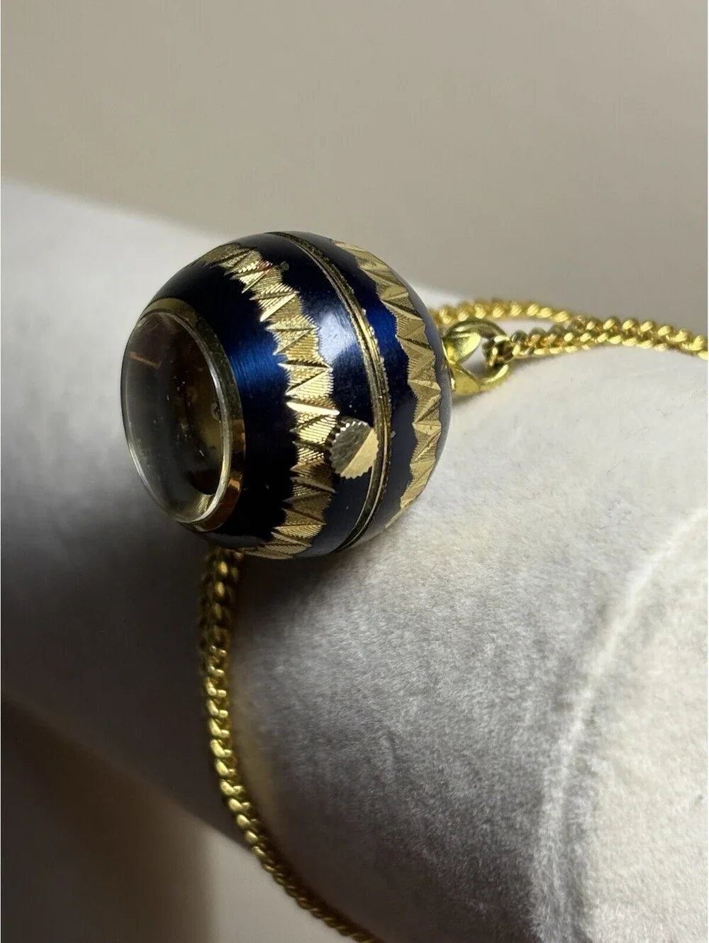 Vtg Bucherer Swiss Blue Enamel Orb Ball Pendant Watch Gold Tone Dial Running